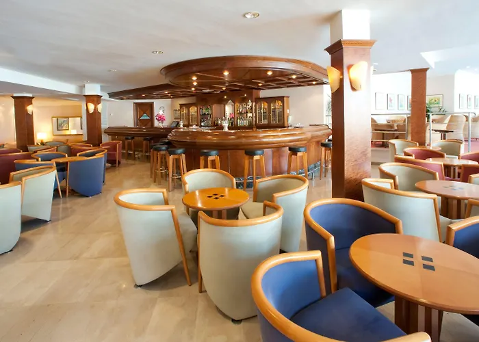 尼洛水疗集团酒店 4*