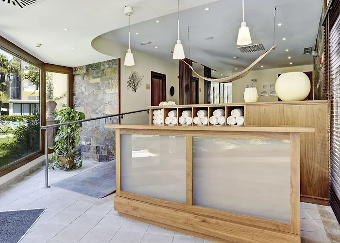 尼洛水疗集团酒店 公寓式酒店 帕格拉