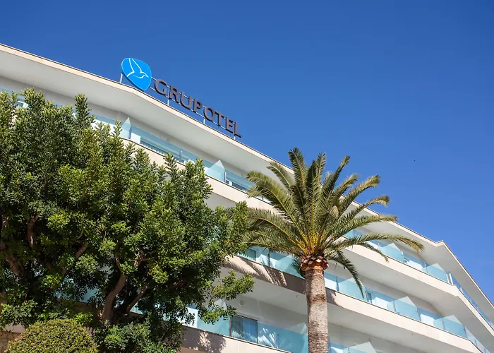 尼洛水疗集团酒店 4* 帕格拉