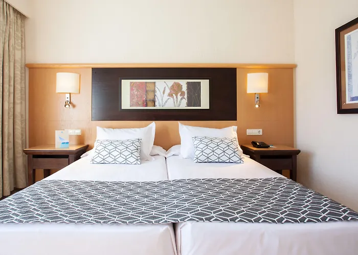 尼洛水疗集团酒店 4*