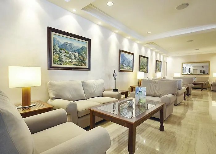 尼洛水疗集团酒店 帕格拉