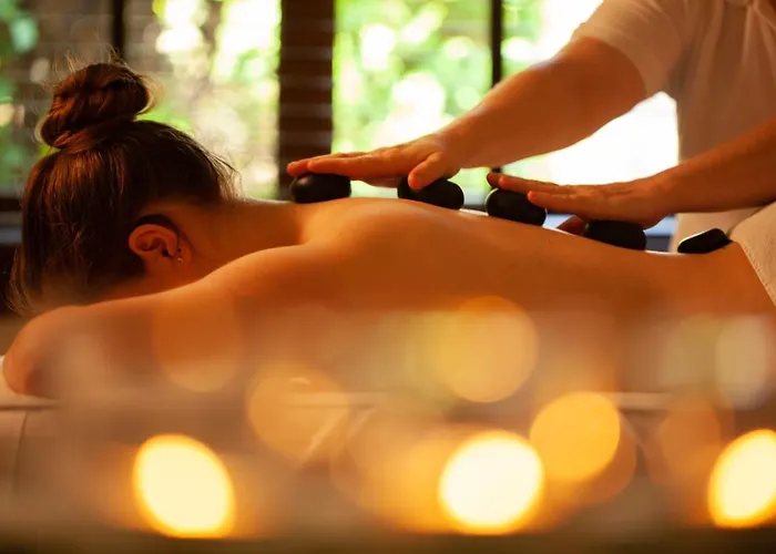 尼洛水疗集团酒店