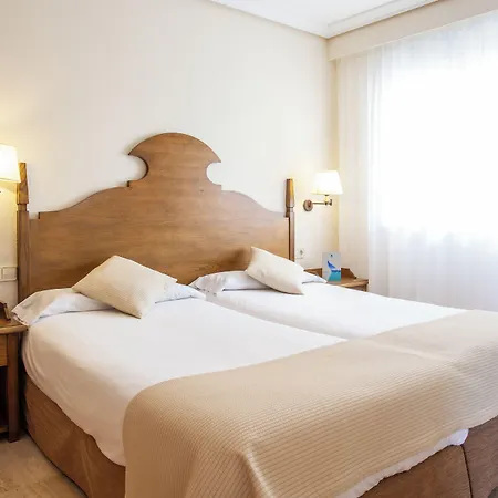 Grupotel Nilo & 4*