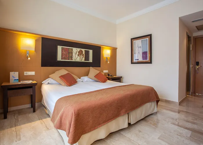 尼洛水疗集团酒店 4* 帕格拉