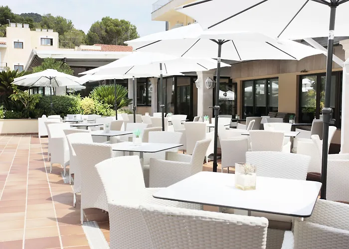 尼洛水疗集团酒店 4*