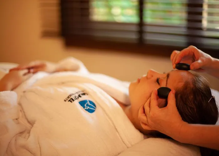 尼洛水疗集团酒店 公寓式酒店 帕格拉