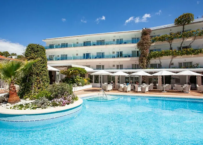 尼洛水疗集团酒店 帕格拉